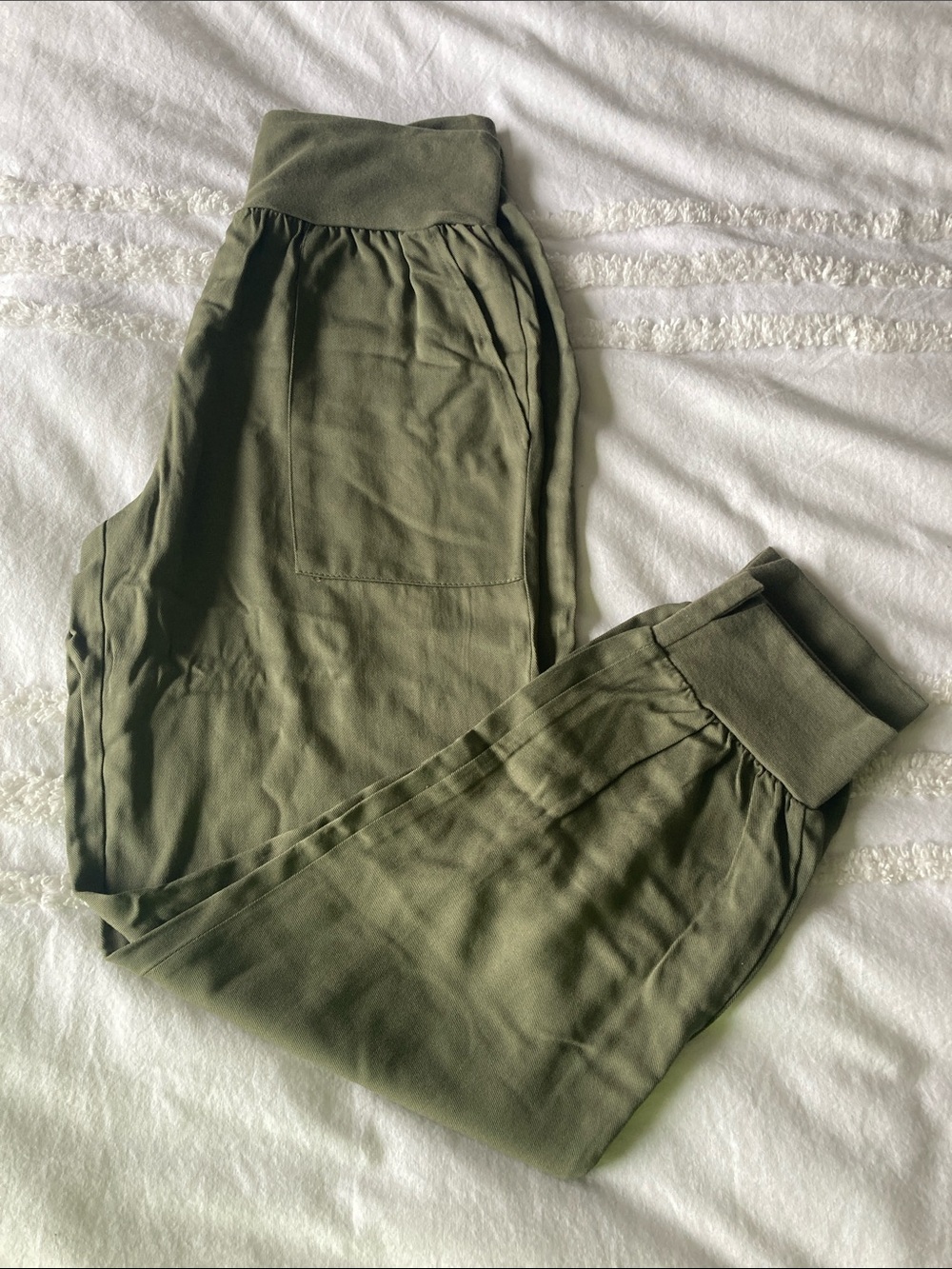 New wo/Tags- Olive Green Jogger Pants